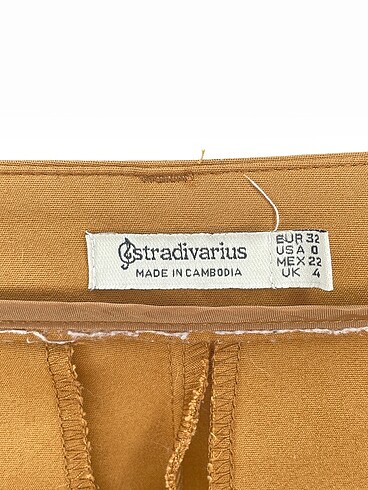 32 Beden çeşitli Renk Stradivarius Kumaş Pantolon %70 İndirimli.