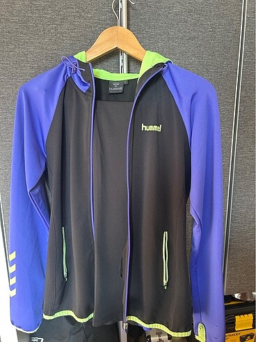 Hummel esofman takimi kadin