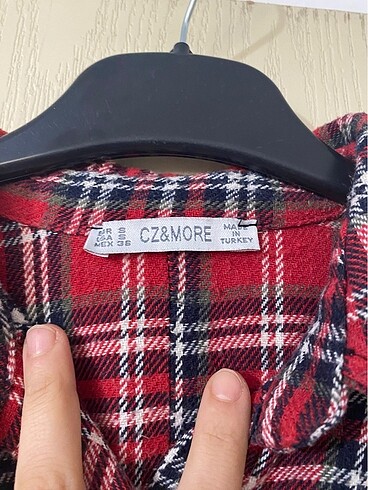 Diğer oduncu gömlek