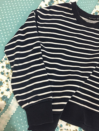 xs Beden çeşitli Renk Bershka sweatshirt