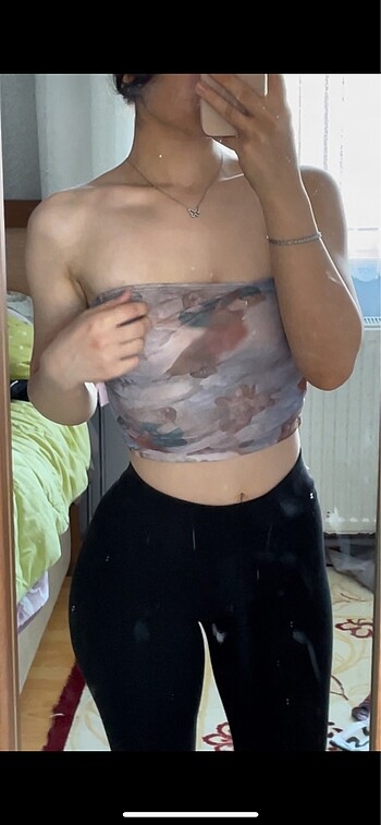 s Beden melek desenli crop top