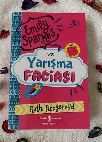 Emily Sparkes ve Yarışma Faciası Kitap