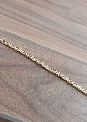 Zincir Detaylı Parlak Altın Kadın Bileklik - Görsel 4