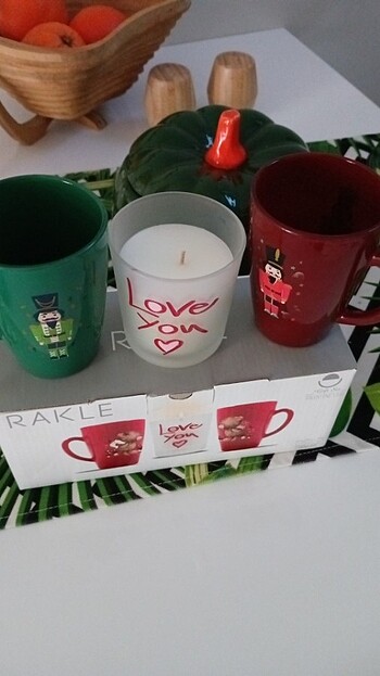 Harika takım iki kupa bir mum