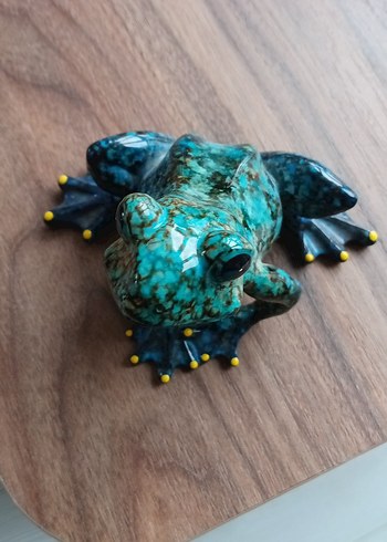 Koyu Turkuaz kurbag fuguru çok güzel bir vinge - Görsel 7