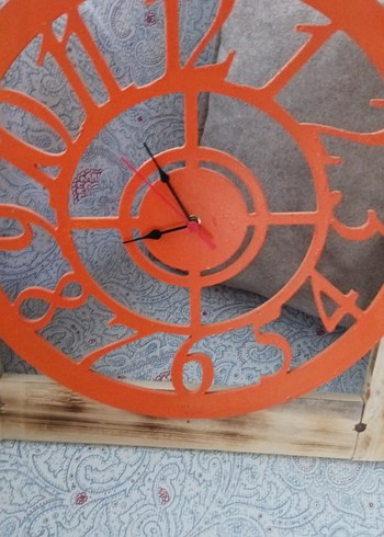 Turuncu Renkli Ahşap Duvar Saati - Görsel 7
