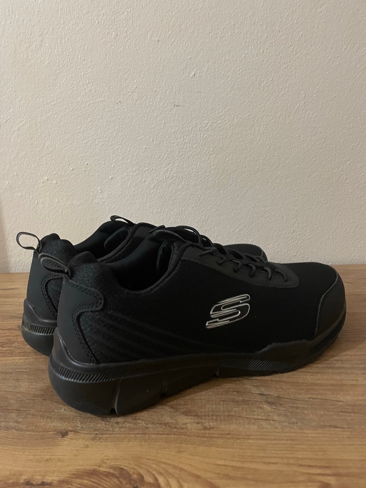 Orjinal Skechers spor ayakkabı. - Görsel 3