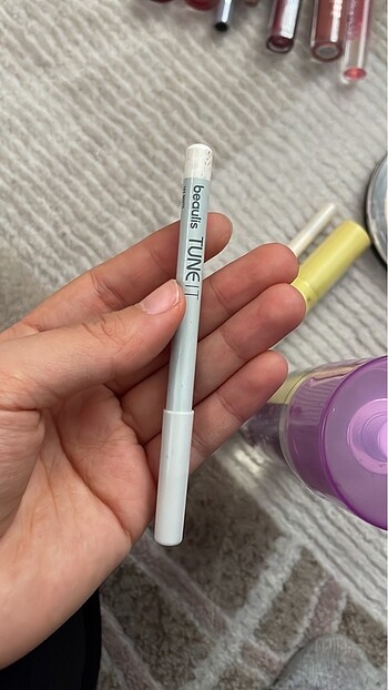 az kullanıldı beyaz göz kalemi