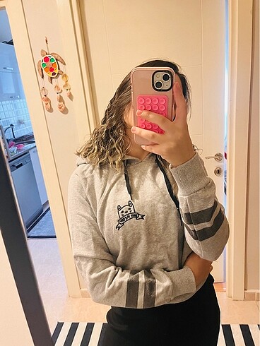 Kedili sweat