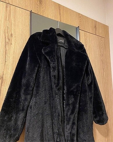 Bershka Peluş kürk kaban
