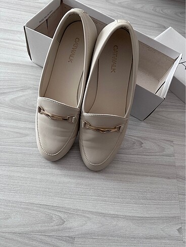 38 Beden ten rengi Renk Catwalk krem loafer