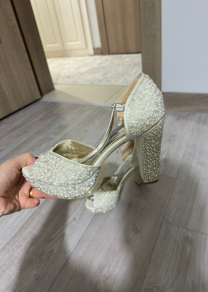 Gelinlik Ayakkabısı inci işlemeli - Görsel 3