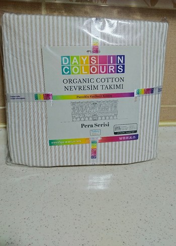 Gri Çizgili Beyaz Nevresim Takımı - Görsel 2