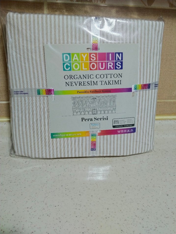 Gri Çizgili Beyaz Nevresim Takımı - Görsel 2