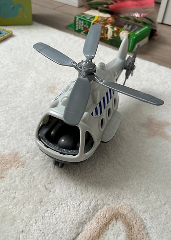 Beyaz-Gri Oyuncak Helikopter