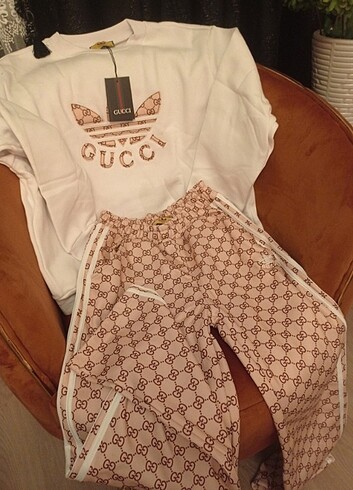 Gucci model bayan