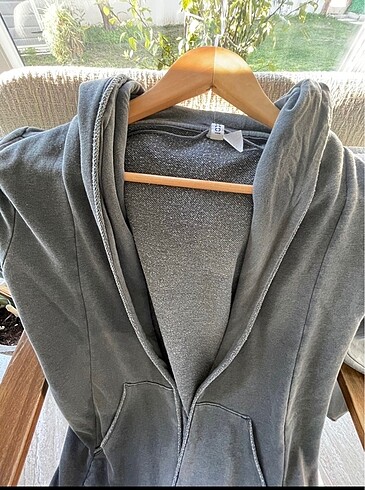 40 Beden gri Renk H&M uzun kollu taşlanmış penye tunik