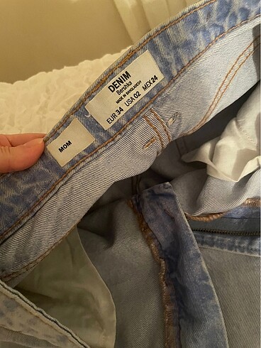Bershka Bershka mom