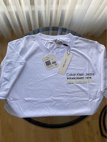 Calvin Klein Calvin klein