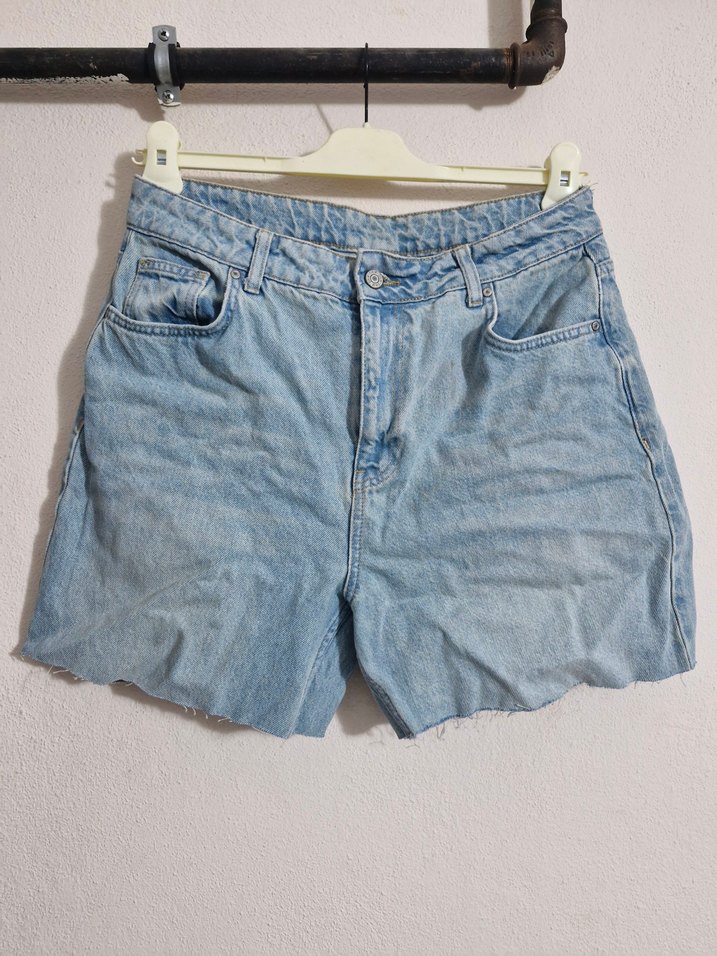 Kadın Mavi Bol Kesim Mini Denim Şort - Görsel 3