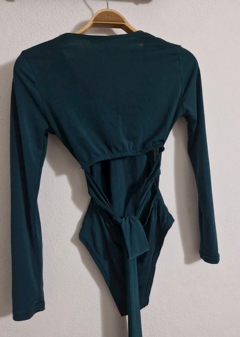 Uzun Kollu V Yaka Yeşil Kadın Body çıtçıtlı - Görsel 6