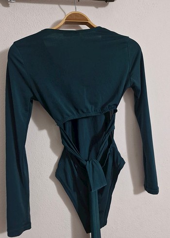 Uzun Kollu V Yaka Yeşil Kadın Body çıtçıtlı - Görsel 5