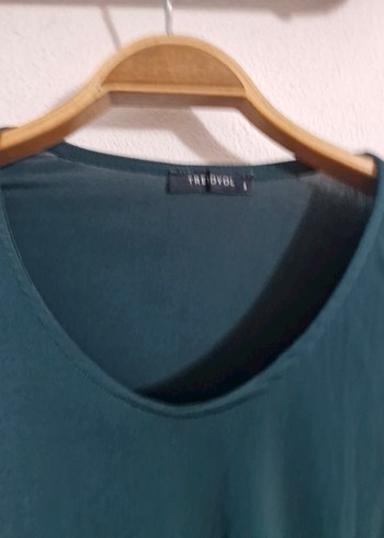 Uzun Kollu V Yaka Yeşil Kadın Body çıtçıtlı - Görsel 3