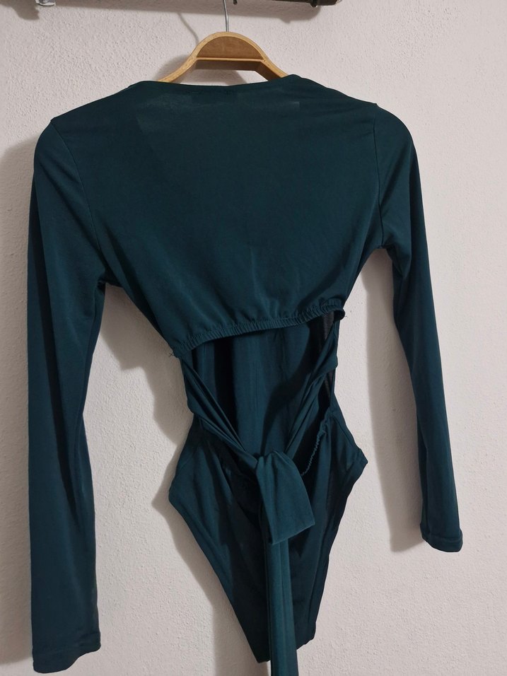 Uzun Kollu V Yaka Yeşil Kadın Body çıtçıtlı - Görsel 5