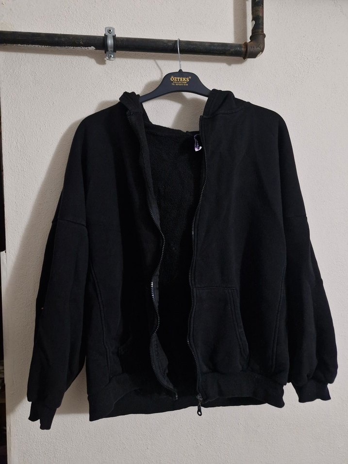 Siyah Kapüşonlu Fermuarlı Kadın Ceket - Görsel 3