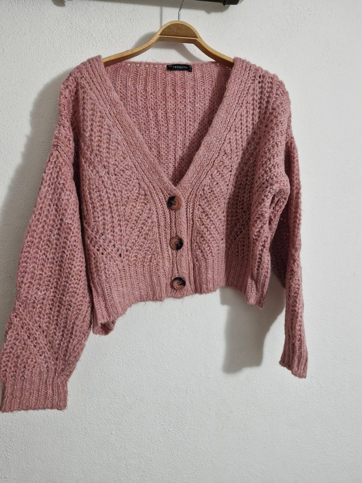 Pembe Örgü V Yaka Bol Kesim Mini Hırka - Görsel 3