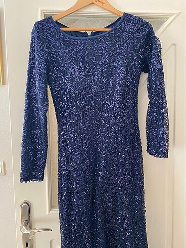 Payetli lacivert tesettür abiye - Görsel 3