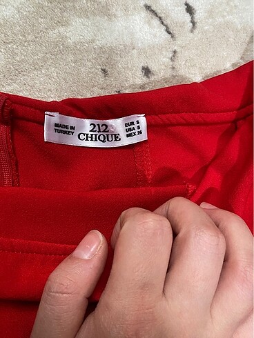 kayık yaka kırmızı elbise - Görsel 4