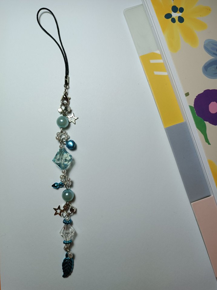 Turkuaz Konsept Telefon Charm - Görsel 2