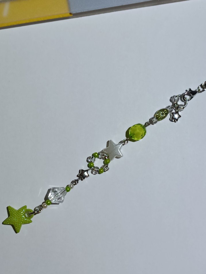 Yeşil Boncuklu Yıldız Figürlü Telefon Charmı - Görsel 2