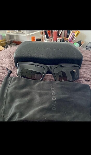 balenciaga güneş gözlüğü