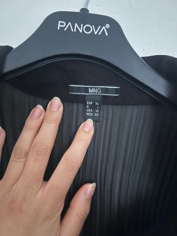 Uzun Kollu Siyah Pilili V Yaka transparan Gömlek - Görsel 3