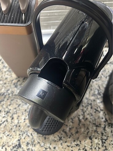 Nespresso Nespresso D40 inissia kahve makinesi
