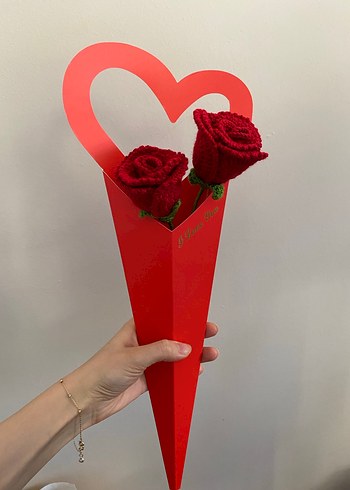 Kırmızı Kalp Kutuda kırmızı güller - Görsel 2