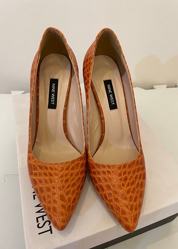 Nine West Turuncu Yılan Desenli Stiletto - Görsel 4