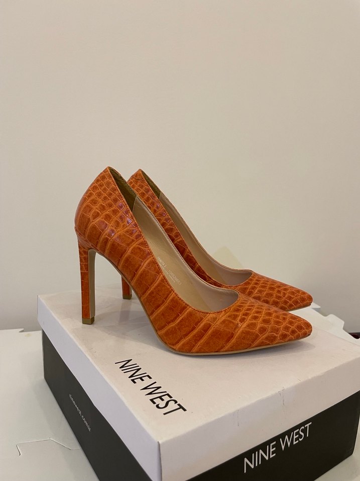 Nine West Turuncu Yılan Desenli Stiletto - Görsel 2