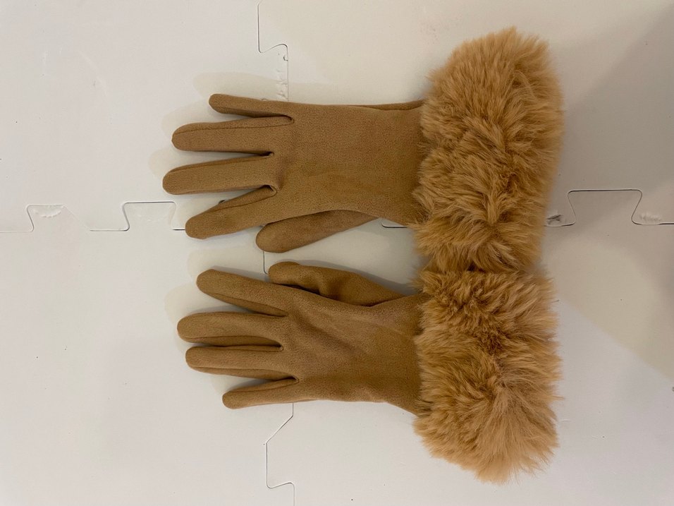 Bej Süet Kürklü Kadın Eldiveni - Görsel 2