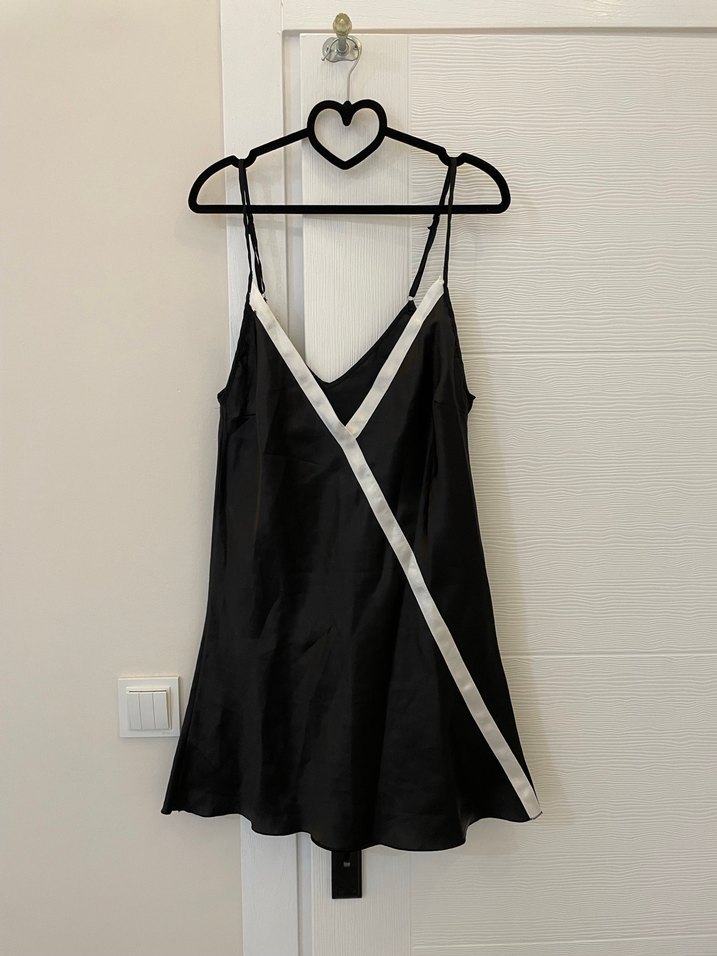 Siyah V Yaka gecelik - Görsel 2