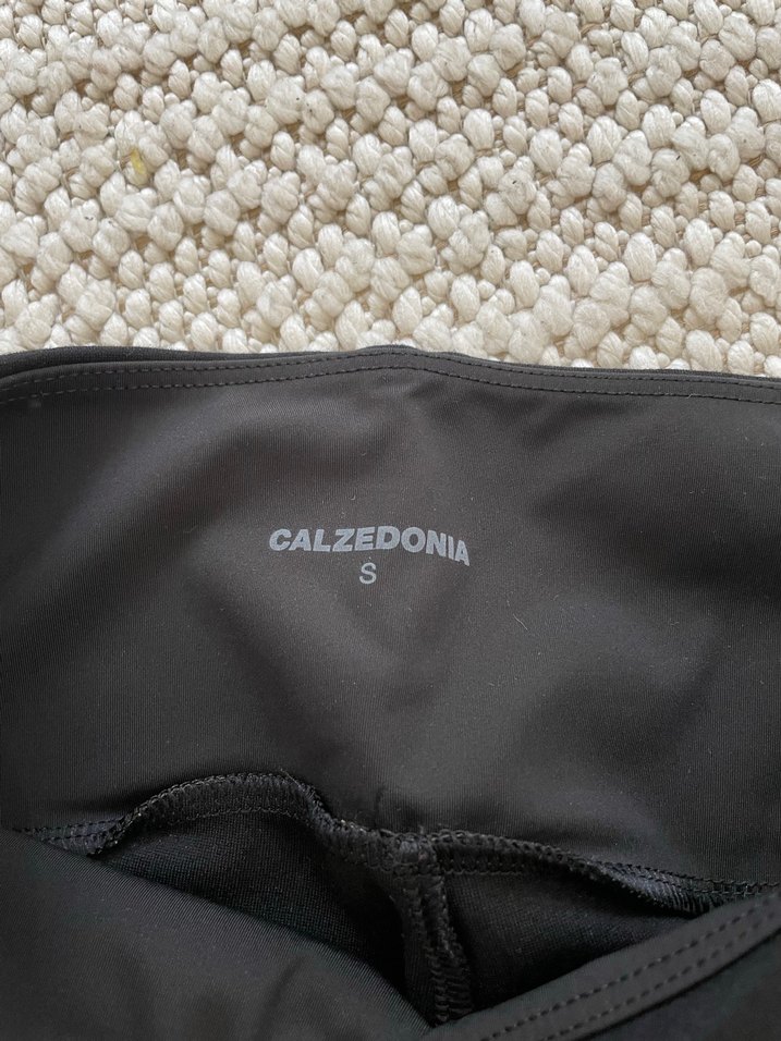 Calzedonia marka push up etkili toparlayıcı tayt - Görsel 4