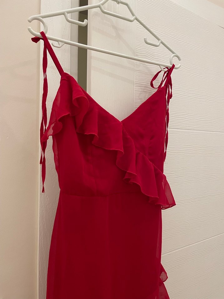 Kırmızı Fırfırlı Uzun Askılı Elbise - Görsel 2