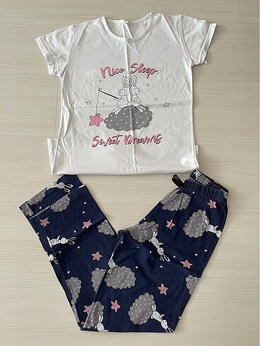 Kadın pijama takımı