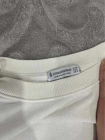 Stradivarius Sweatshirt