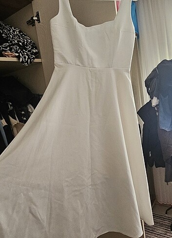Nikah elbisesi