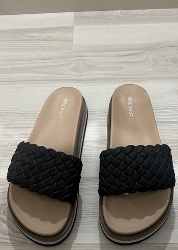 Nine West Kadın Kahverengi Örgü Terlik