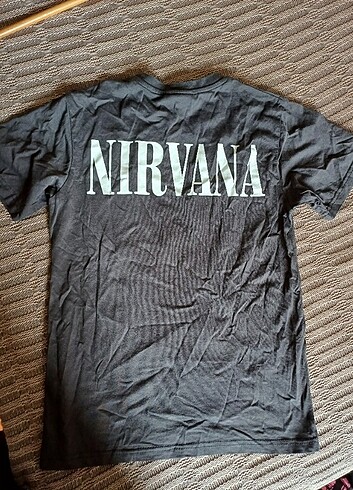 Diğer Nirvana tshirt S