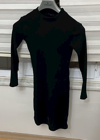 Siyah Uzun Kollu Yüksek Yakalı Kadın Kazak - Görsel 2